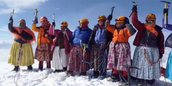 Las Cholitas Escaladoras de Bolivia llegaron a la cumbre del Aconcagua