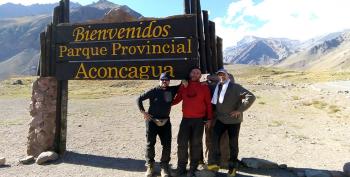 Intentaron cumbre en Aconcagua para ayudar a un pueblito italiano