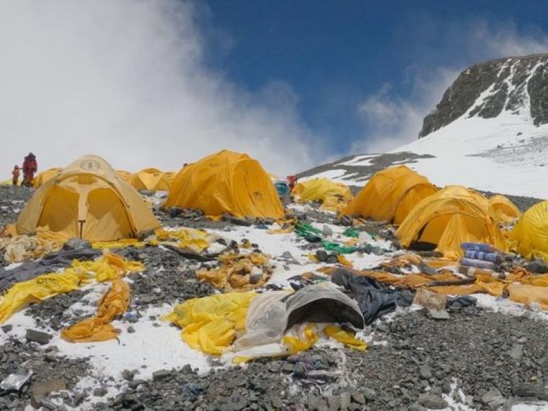 Campo base del Everest considerado el más contaminado del mundo